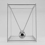 Newtons Cradle Side View